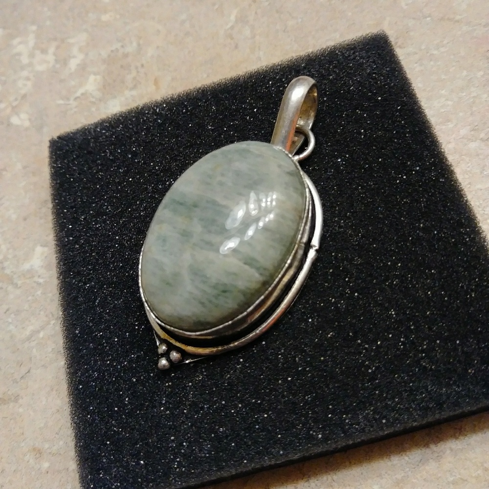 Agate Pendant - image 3